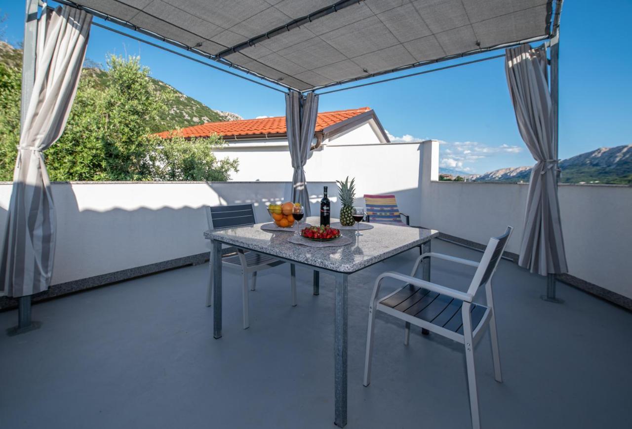 Villa Carmen Draga Bascanska Экстерьер фото